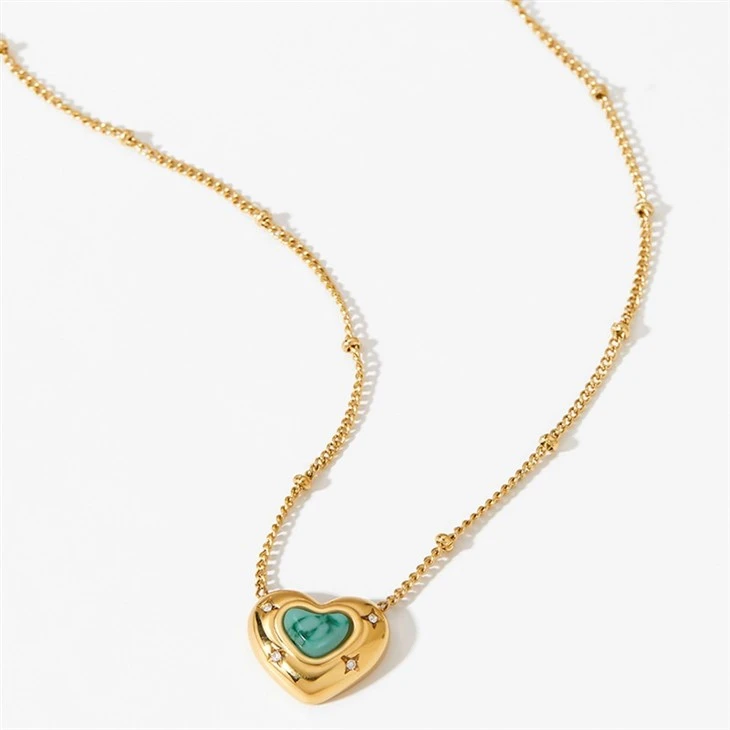 Vintage Heart Pendant Necklaces high quality